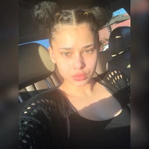 Meet your Posher, Aleasa